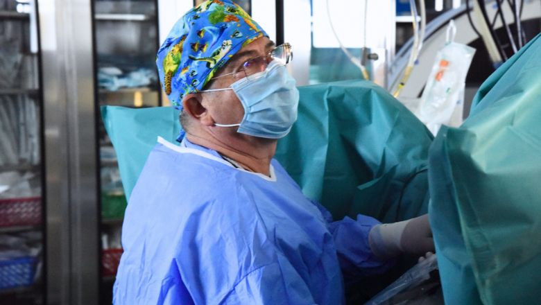Adenom de prostata gigant, operat prin procedura minim invaziva Imagine