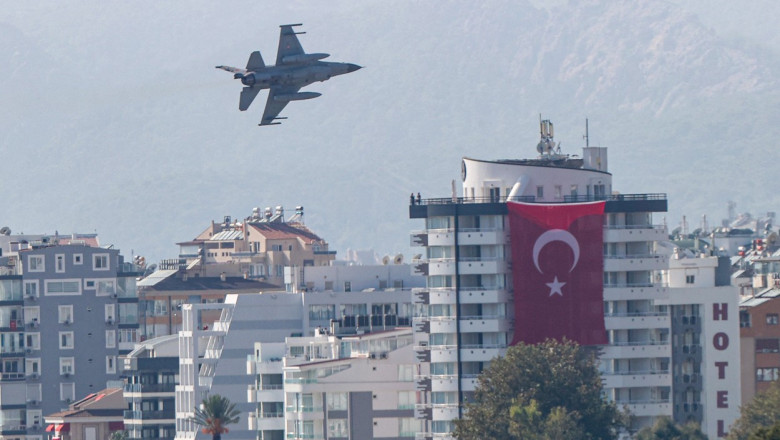 Administratia Biden invita Congresul SUA sa aprobe vanzarea de F-16 catre Turcia, dupa ce Ankara a ratificat aderarea Suediei la NATO Imagine