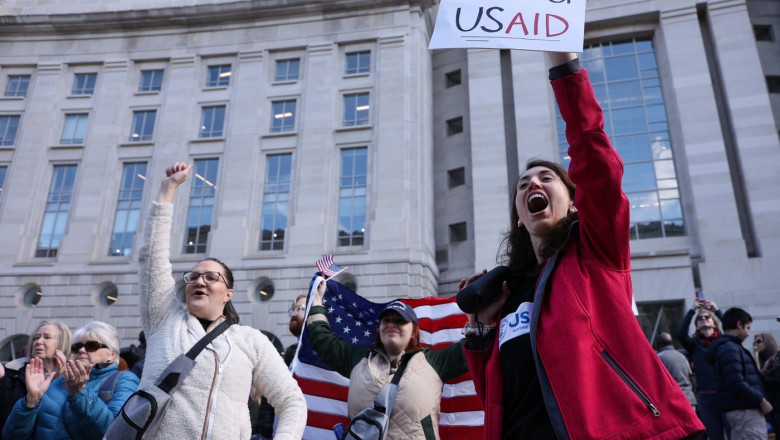 Administratia Trump starneste un scandal juridic. Curtea Suprema obliga USAID sa plateasca 1,9 miliarde de dolari Imagine