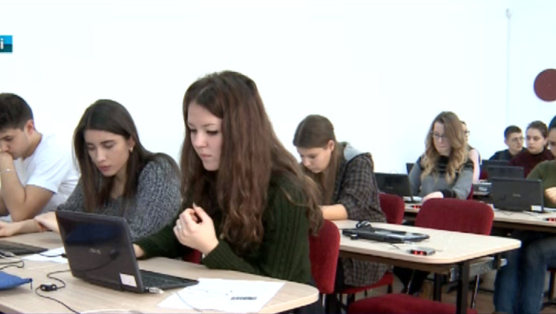 Admitere la facultate cu un simplu click Imagine