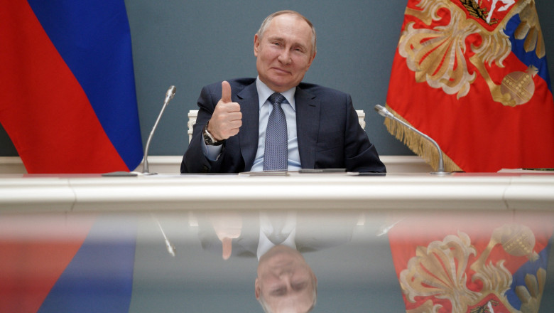 „Adoptata in unanimitate”. Comisia Electorala din Rusia a inregistrat candidatura lui Vladimir Putin pentru un nou mandat Imagine