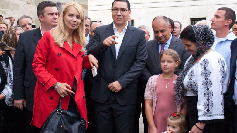 Adormirea Maicii Domnului. Victor Ponta: Urez sanatate si cat mai multa liniste tuturor Imagine