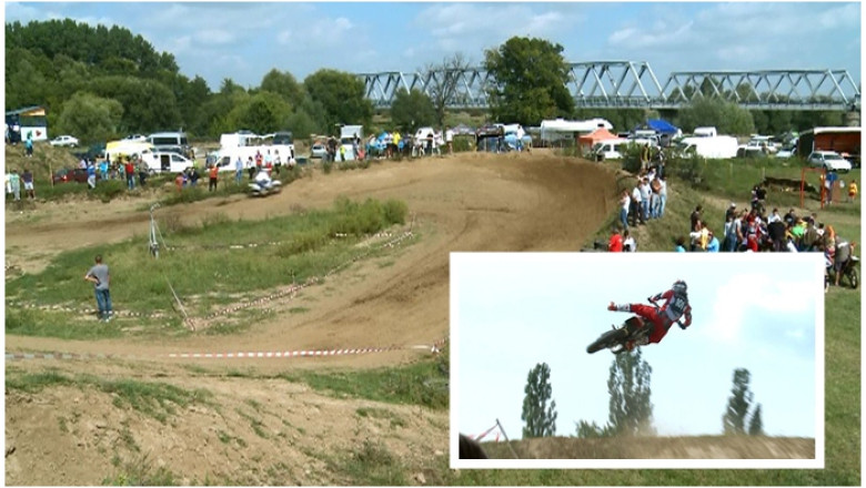 Adrenalina, sarituri si motoare puternice pe circuitul de la Sag Imagine