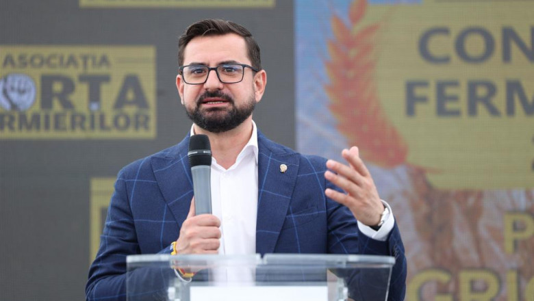 Adrian Chesnoiu, trimis in judecata. Fostul ministru, acuzat ca a aranjat concursuri de angajare la Ministerul Agriculturii Imagine