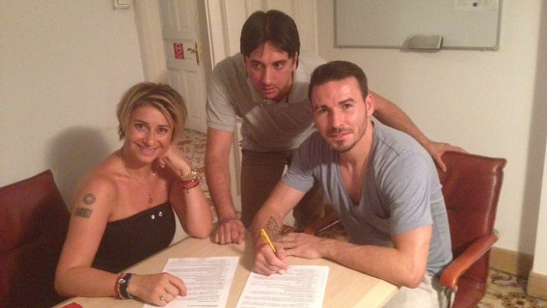 Adrian Cristea a semnat un contract pe doi ani cu Steaua Imagine