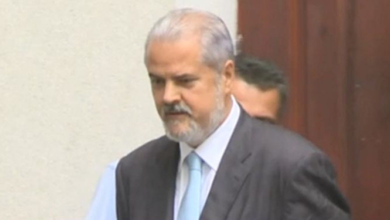 Adrian Nastase va afla peste doua saptamani daca va fi eliberat conditionat Imagine