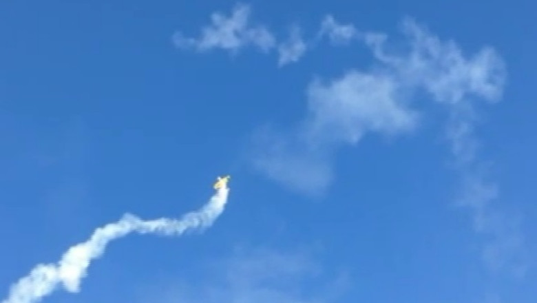 AeroNautic Show in Bucuresti. Spectacol de acrobatii nautice si aeriene Imagine