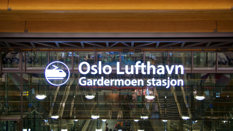 Aeroportul din Oslo, inchis mai multe ore dupa observarea unei drone. Zborurile au fost deviate Imagine