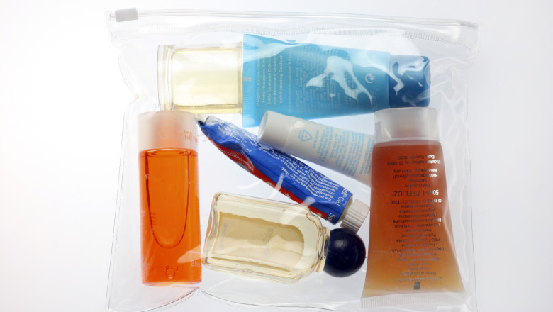 Aeroportul din Sibiu anunta eliminarea restrictiilor privind transportul lichidelor in bagajul de mana. De cand intra in vigoare masura Imagine