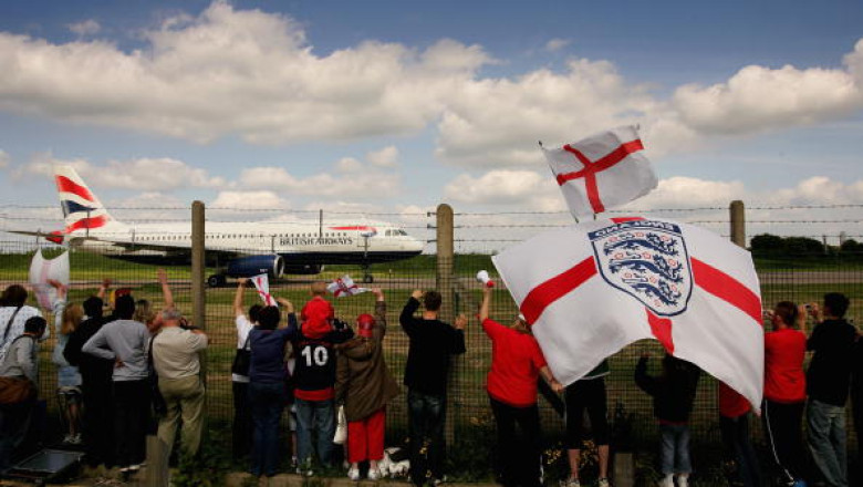 Aeroportul Luton din Londra evacueaza terminalul de pasageri in urma unei alarme Imagine