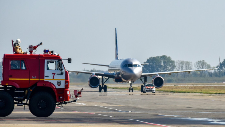 Aeroporturi inchise la Moscova, dupa a treia noapte de atacuri cu drone. Ucraina a vizat si tinte industriale in sudul Rusiei Imagine