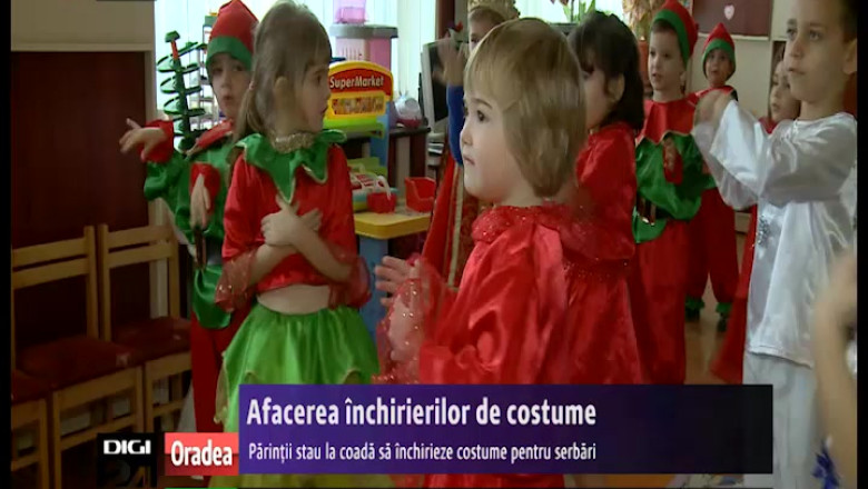 Afacere de sezon. Parintii stau la coada sa inchirieze costume pentru serbari Imagine