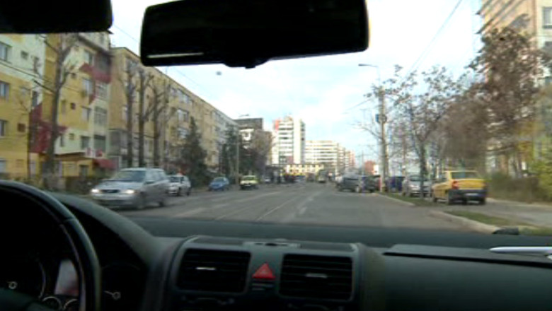 Afacere inedita in Moldova. Doi tineri au deschis o firma de curierat pentru pachetele trimise de parinti studentilor Imagine