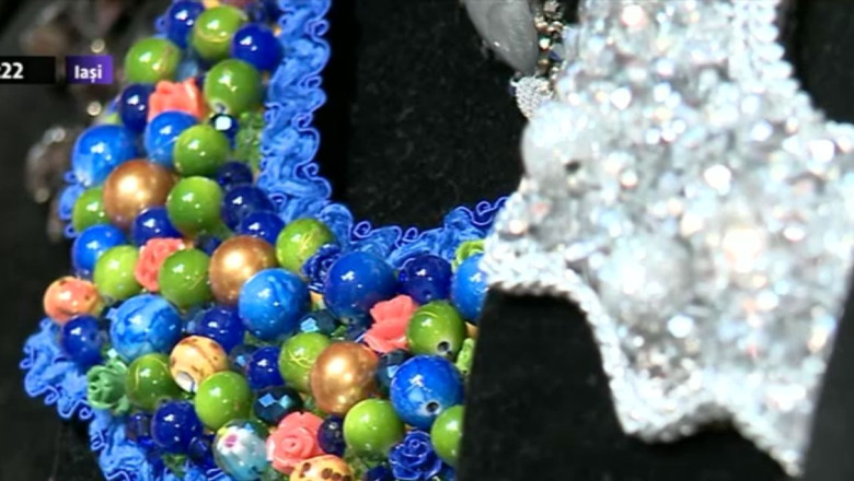 Afacerile de pe Facebook. Tot mai multi tineri isi dezvolta afacerile in mediul online Imagine