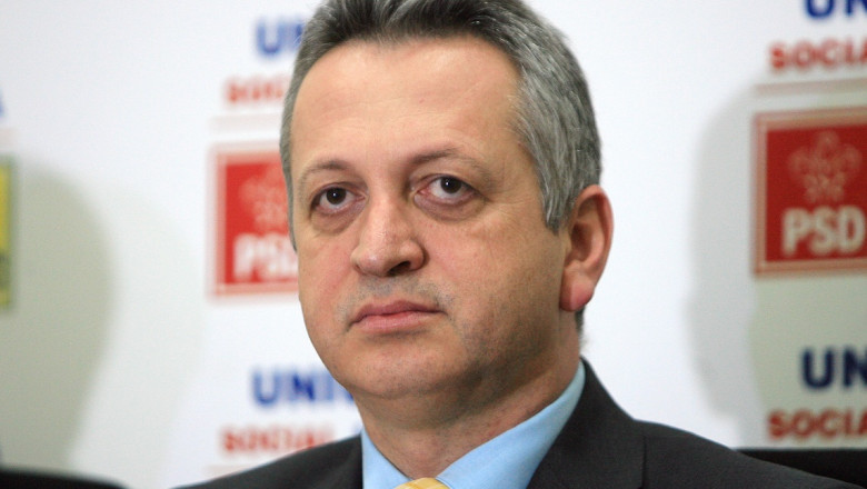 AFP: Relu Fenechiu, primul ministru in functie condamnat la inchisoare in Romania Imagine