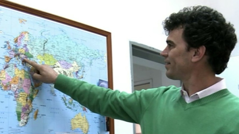 Africanul cu suflet de roman. Jaco du Plessis a deschis in Oradea un centru de protezare unic in tara Imagine