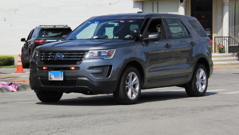 Agenti FBI, ingrijorati de noul protocol al administratiei Trump care le expune automobilele nemarcate Imagine