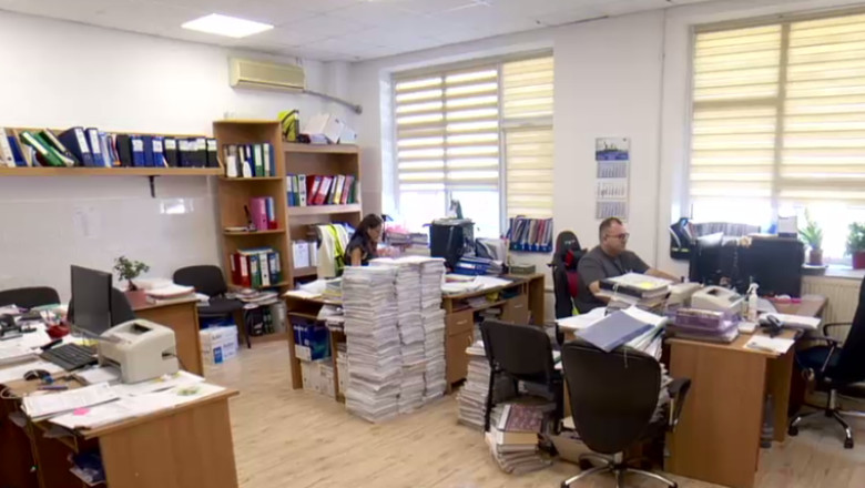 Agentia fantoma cu trei sefi si zero angajati. Cum a ratat statul comasarea a doua institutii si a lasat mii de functionari pe dinafara Imagine