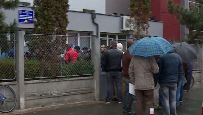 Aglomeratie la Inmatriculari Imagine