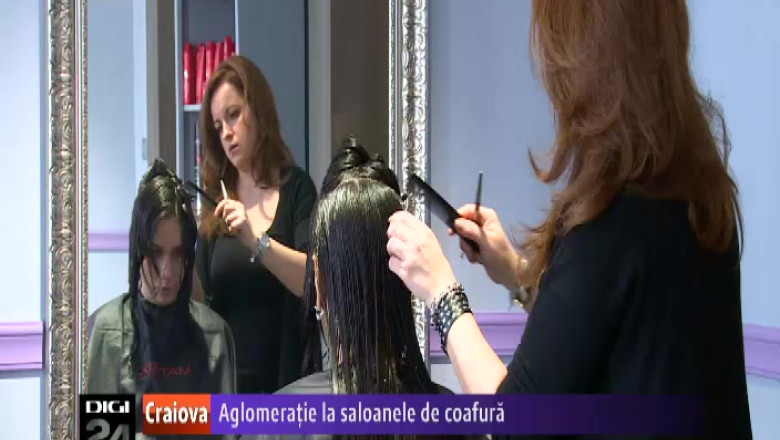 Aglomeratie la saloanele de coafura din Craiova Imagine