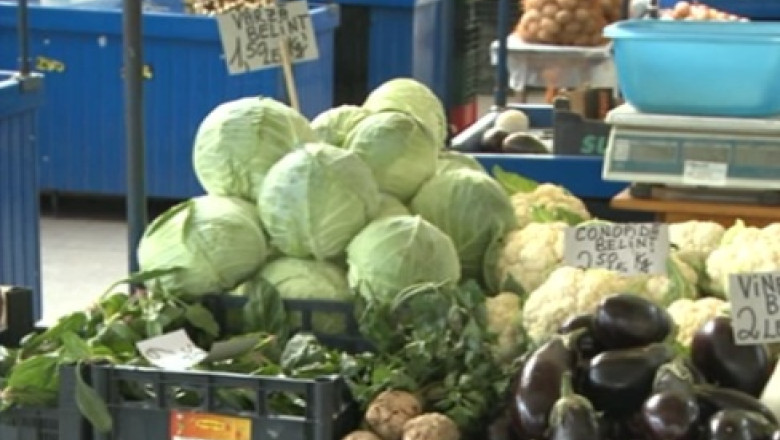 Agricultorii olteni au migrat spre vest. Motivul: pretul legumelor a scazut mult in Oltenia Imagine