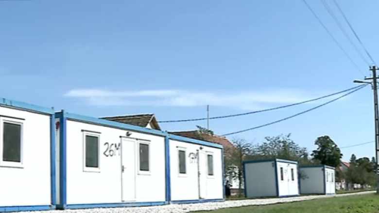 Ajutor pe jumatate pentru sinistrati. Locuinte modulare nemobilate si fara curent Imagine
