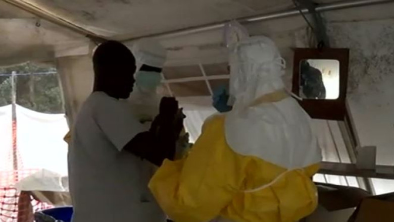 Al doilea spaniol bolnav de Ebola. Barbatul, un misionar catolic, va fi repatriat din Sierra Leone Imagine