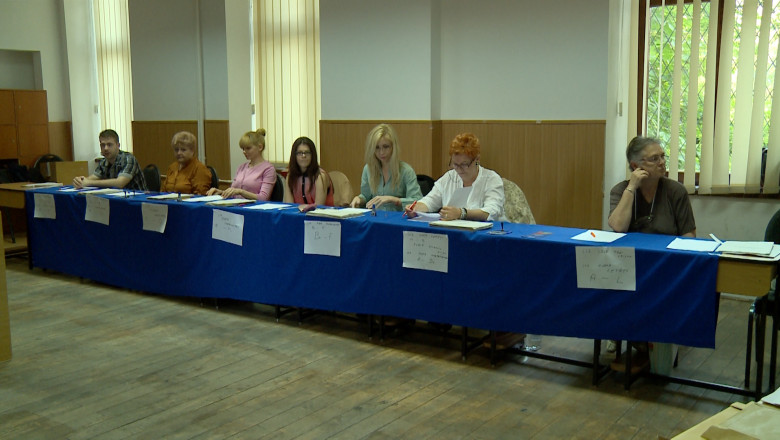 Alegeri europarlamentare. Politicienii din Oradea au votat in prima parte a zilei Imagine