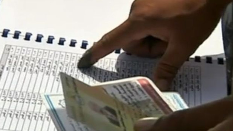 Alegeri legislative in Irak. Este primul scrutin de la retragerea trupelor SUA, in 2011 Imagine