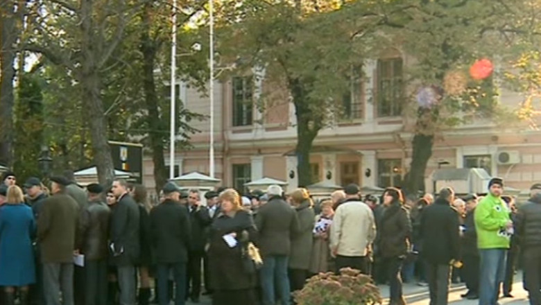 ALEGERI PREZIDENTIALE 2014. Ambasadorul Romaniei la Chisinau: Ma astept la un numar mai mare de alegatori Imagine