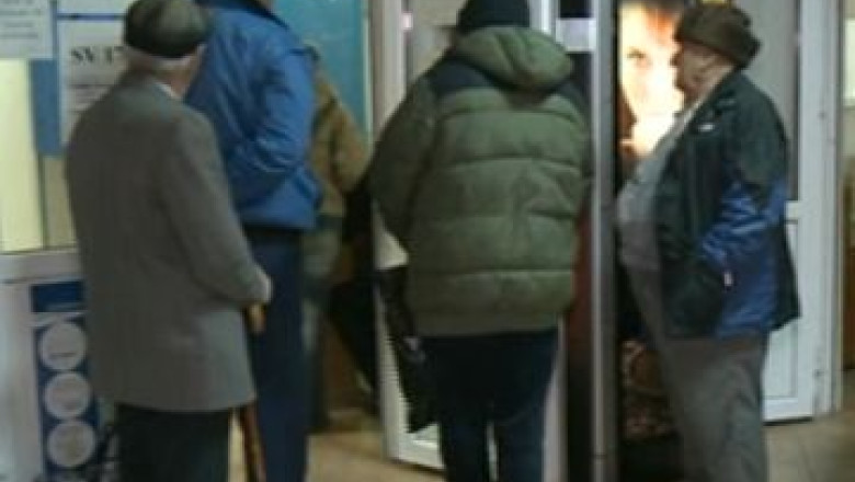 ALEGERI PREZIDENTIALE 2014. Batranii dintr-un azil, trimisi acasa pentru a vota Imagine