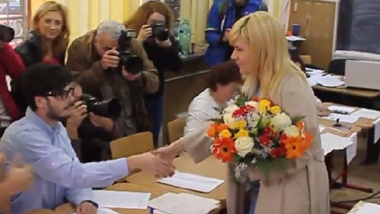 ALEGERI PREZIDENtIALE 2014. Elena Udrea: Fostul meu sot sigur ma voteaza pe mine Imagine