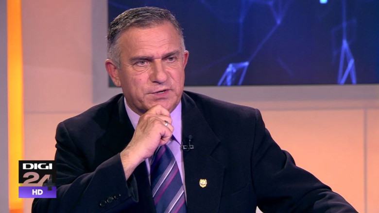 ALEGERI PREZIDENTIALE 2014. Gheorghe Funar: Am aflat, din surse, ca Victor Ponta este ofiter activ Imagine