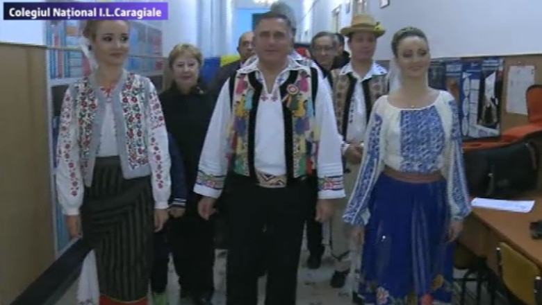 ALEGERI PREZIDENtIALE 2014. Gheorghe Funar, primul dintre cei 14 candidati la presedintie care a votat Imagine