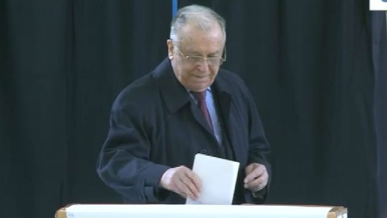 ALEGERI PREZIDENTIALE 2014. Ion Iliescu a votat: „Singurul element de culoare a disparut din esichierul electoral” Imagine