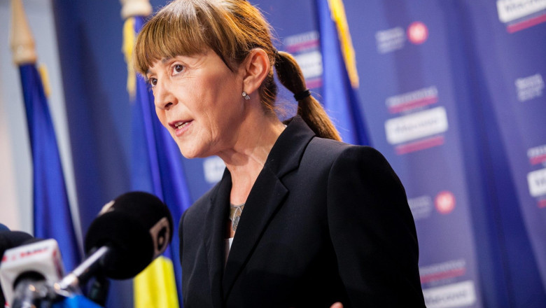 ALEGERI PREZIDENTIALE 2014. Monica Macovei, cel mai activ candidat pe Facebook Imagine