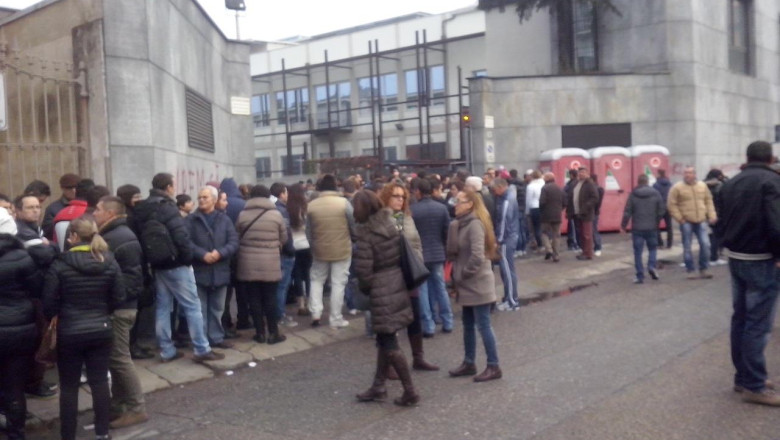 ALEGERI PREZIDENTIALE 2014. Petitie pentru prelungirea programului de votare in Diaspora  Imagine