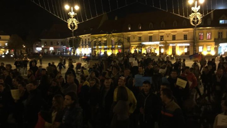ALEGERI PREZIDENTIALE 2014. Proteste la Sibiu pentru un vot corect in turul al doilea. Orasele in care romanii vor iesi in strada Imagine