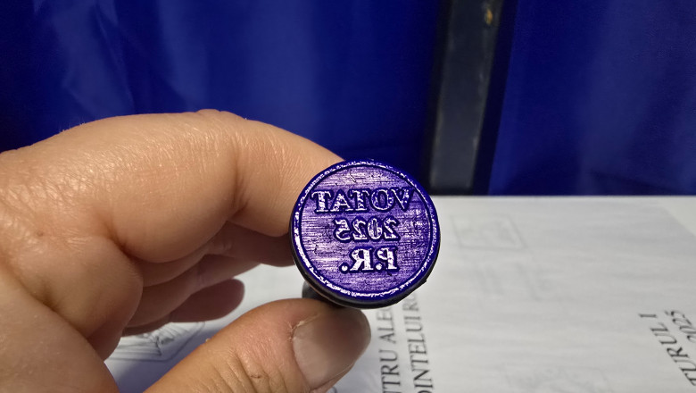 Alegeri prezidentiale 2025. Greseli care pot duce la anularea votului in turul 2. Unde se pune corect stampila pentru un vot valid Imagine