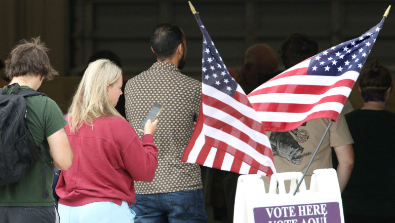 Alegeri SUA 2024: Donald Trump vs. Kamala Harris. S-au inchis primele sectii de votare, ore decisive in cursa pentru Casa Alba Imagine