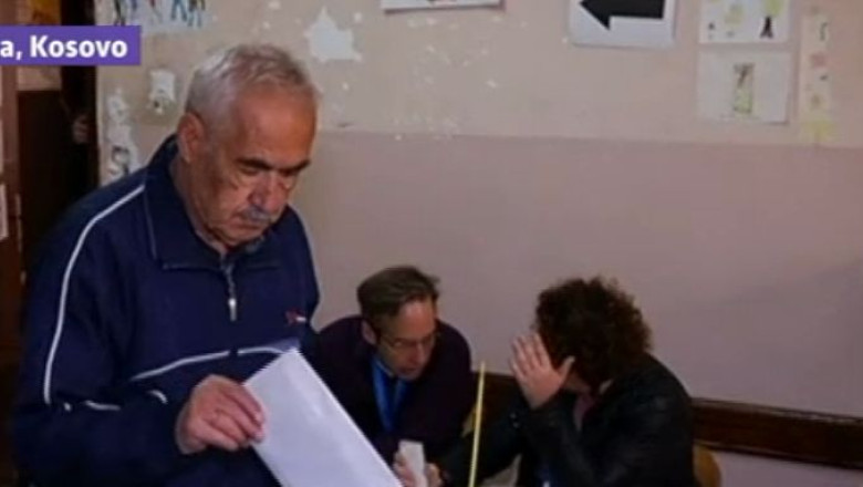 Alegerile locale se repeta in Kosovska Mitrovita. Violentele de acum doua saptamani au dus la anularea votului Imagine