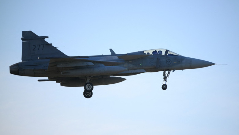 Alerta in Marea Baltica: Avioane de lupta suedeze au interceptat o aeronava ruseasca in apropiere de Polonia Imagine