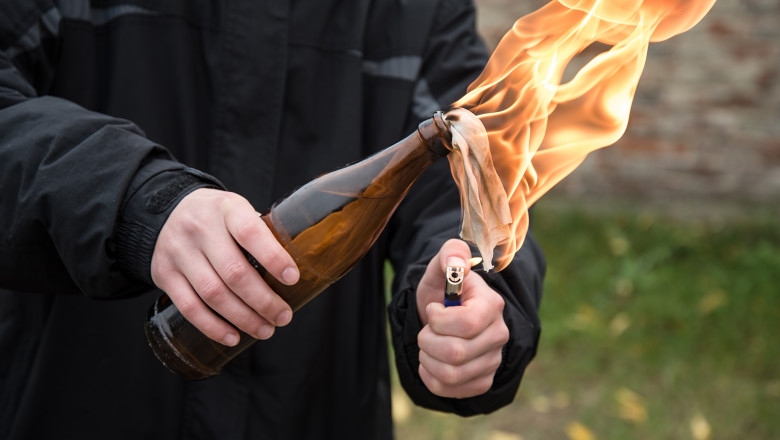 Alerta in Marsilia: Doua cocktailuri Molotov au fost aruncate in gradina consulatului rus Imagine