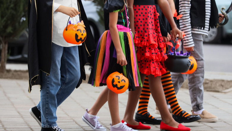 Alerta in SUA, dupa ce mai multi parinti au gasit ace in dulciuri, cu cateva zile inainte de Halloween Imagine