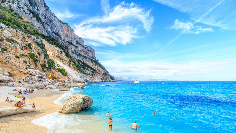 Alerta privind oferte false de vacante. Hackerii cloneaza site-uri turistice oficiale si vand pachete inexistente Imagine