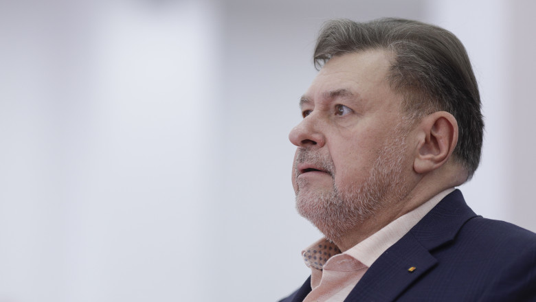 Alexandru Rafila si-a tiparit bilantul de 1.300 de zile in fruntea Ministerului Sanatatii. Ce lipseste din prezentarea oficiala Imagine