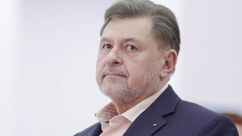 Alexandru Rafila spune care dauneaza mai mult: zaharul sau alcoolul. Ce alege ministrul Sanatatii intre covrigi si merdenele Imagine