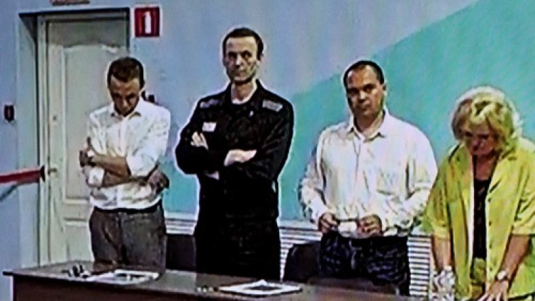 Alexei Navalnii a fost condamnat la inca 19 ani de inchisoare, in procesul in care este acuzat de extremism Imagine