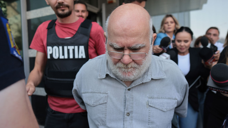 Alfred Bulai a fost retinut, dupa o audiere de aproximativ trei ore. Ce au ridicat politistii la perchezitii Imagine
