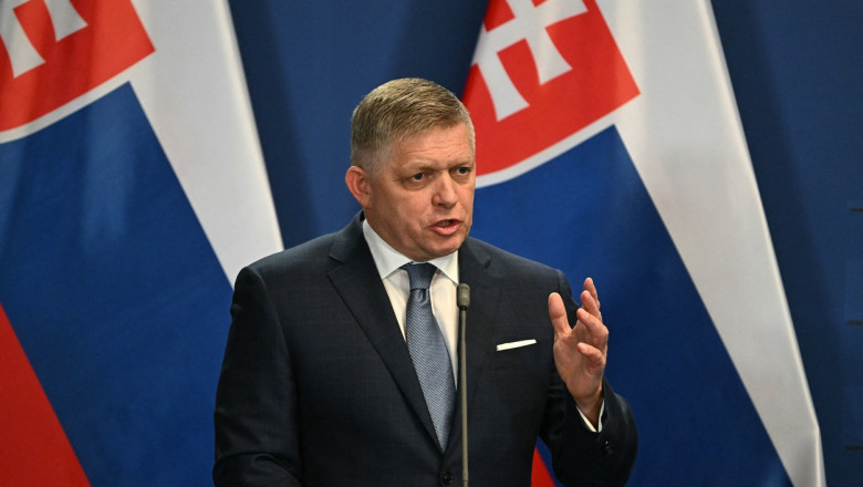 Aliatii lui Fico dau vina pe presa si pe opozitie pentru tentativa de asasinat impotriva prim-ministrului Imagine